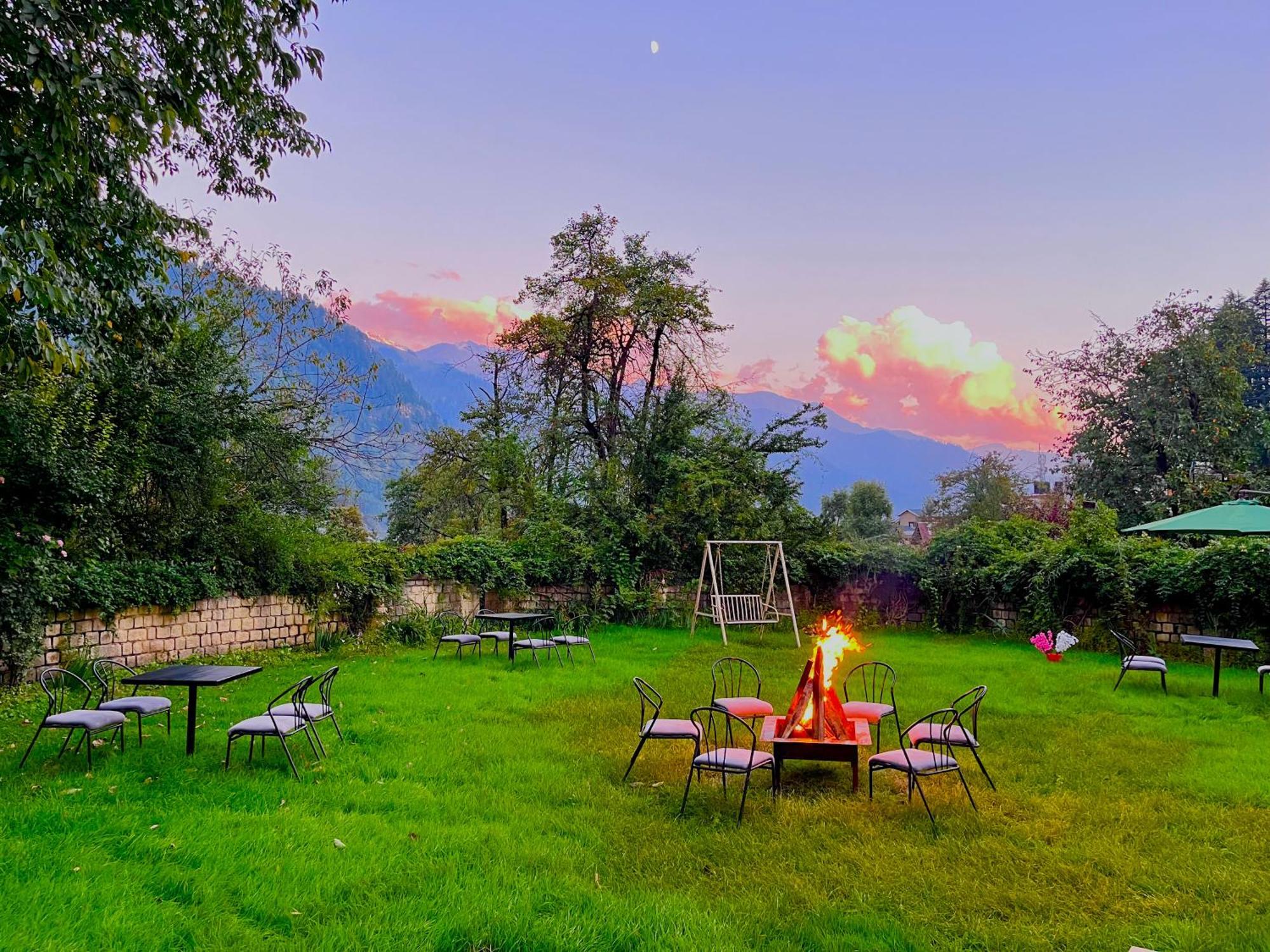 Sagar Heritage Resort, Near Mall Road Manali Exterior foto